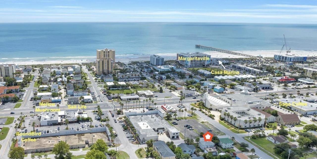 Seas The Day - 4 Blocks To The Beach, Restaurant, And Bar District - Great Deck And Outdoor Space!! Jacksonville Beach Eksteriør billede